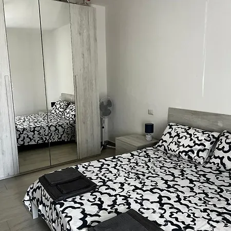 Blu House Garden & Comfort